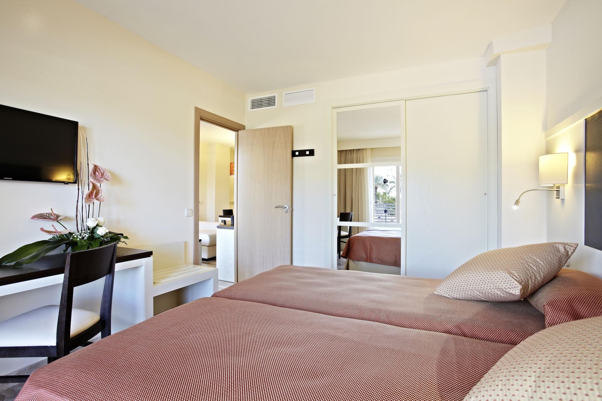 Grupotel Port D'Alcudia Exterior photo
